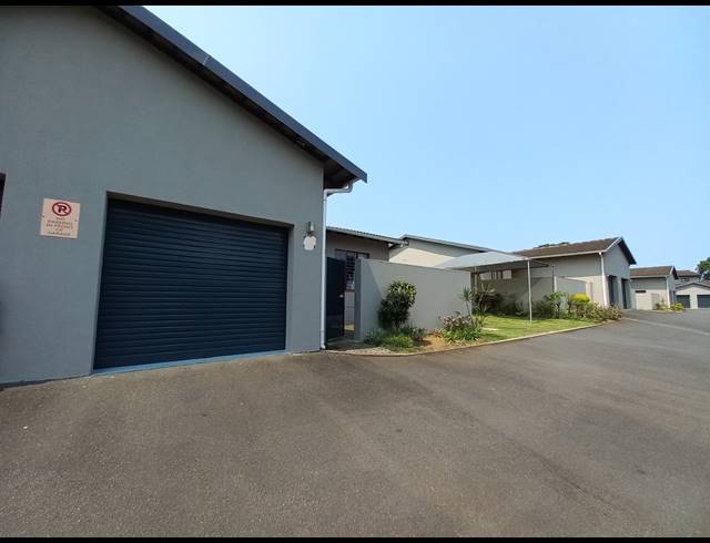 2 BEDROOM SECTIONAL TITLE FOR SALE IN UMTENTWENI